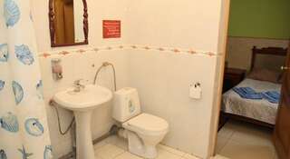 Гостевой дом Premyera Улан-Удэ Двухместный номер с 1 кроватью и собственной ванной комнатой-9