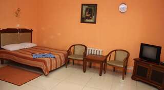 Гостевой дом Premyera Улан-Удэ Номер с 2 кроватями размера "king-size"-3